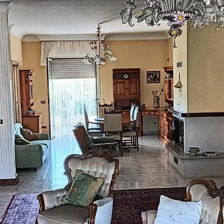 Casa Toto Holiday home *